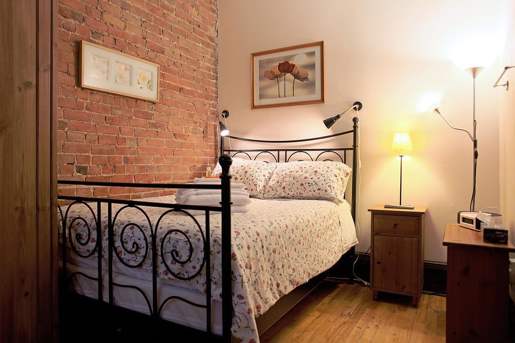 Gite University Bed And Breakfast Montreal Phòng bức ảnh