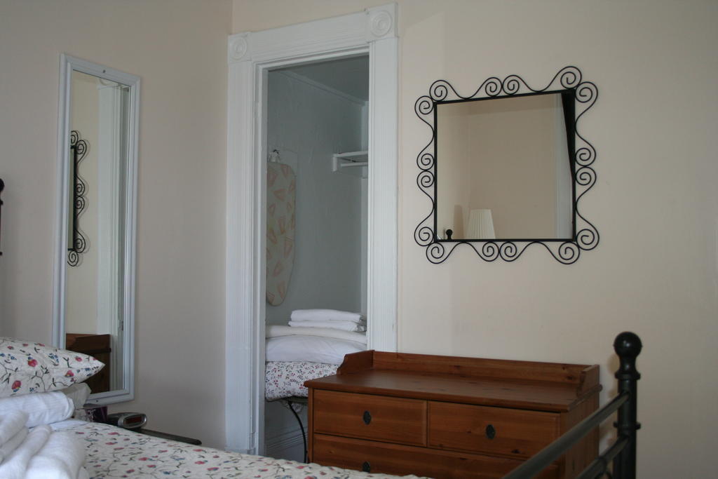 Gite University Bed And Breakfast Montreal Ngoại thất bức ảnh