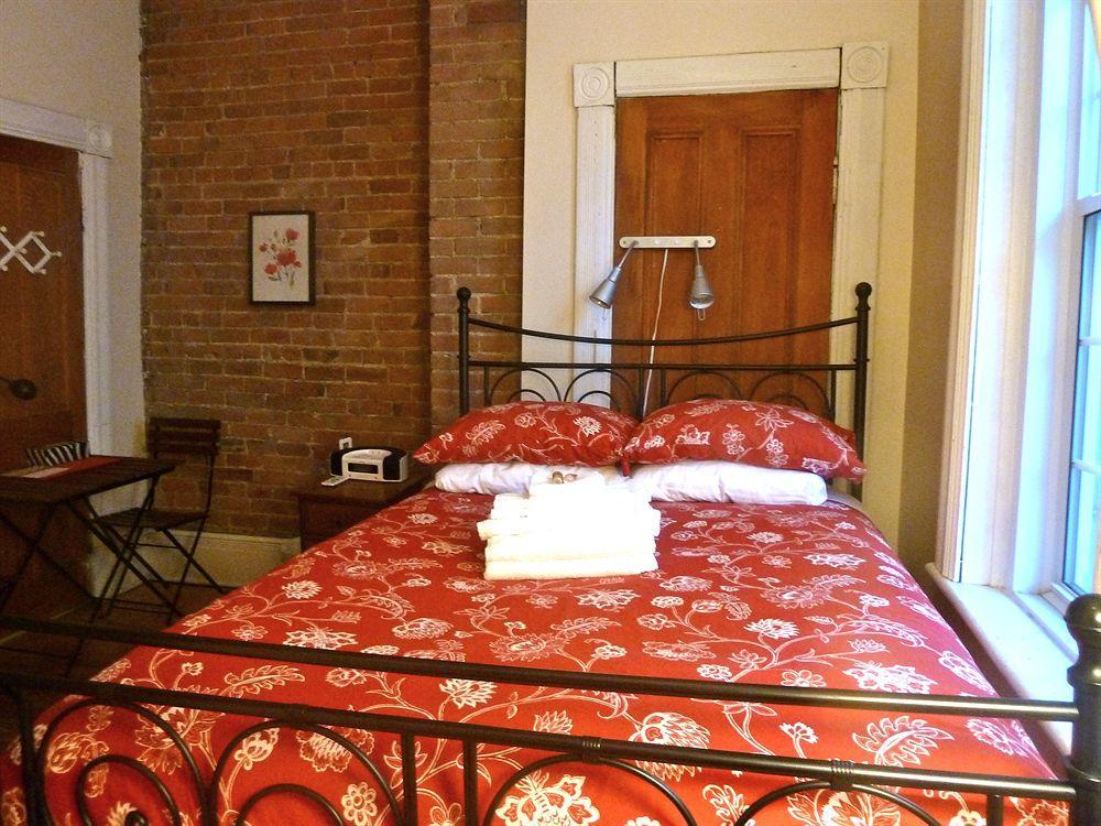 Gite University Bed And Breakfast Montreal Ngoại thất bức ảnh