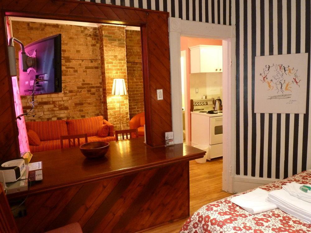 Gite University Bed And Breakfast Montreal Ngoại thất bức ảnh