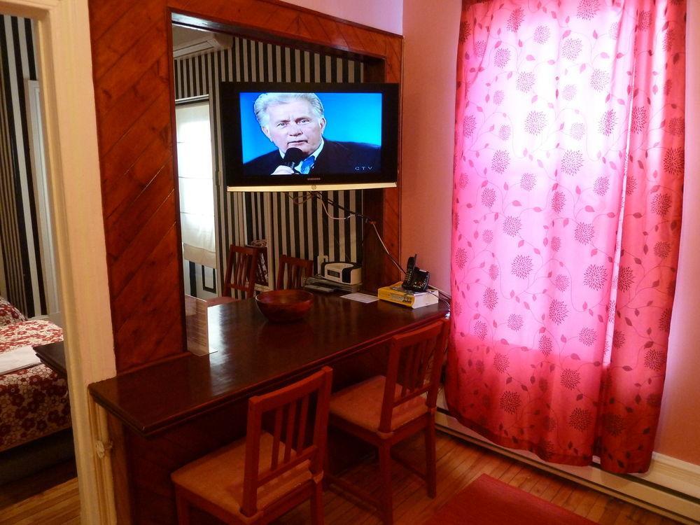 Gite University Bed And Breakfast Montreal Ngoại thất bức ảnh