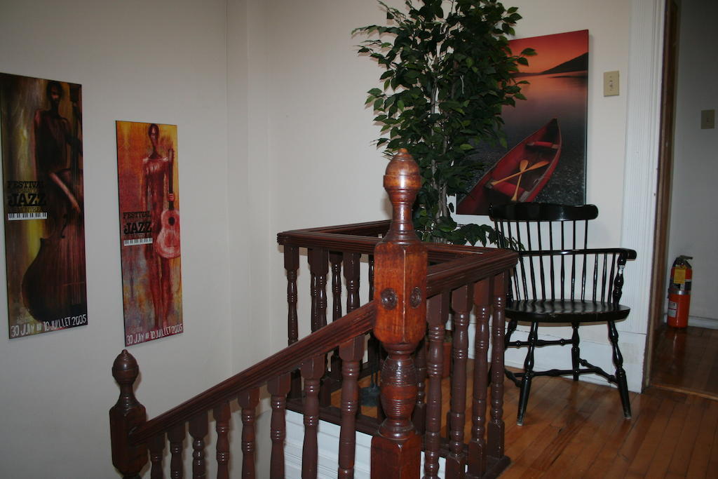 Gite University Bed And Breakfast Montreal Ngoại thất bức ảnh